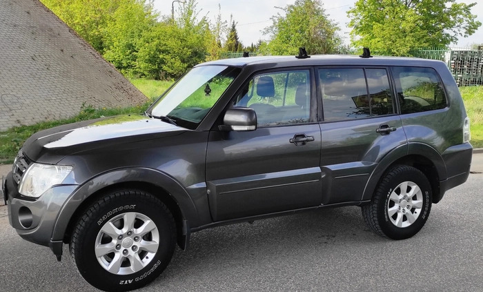 Mitsubishi Pajero cena 58900 przebieg: 229000, rok produkcji 2013 z Wyszków małe 497
